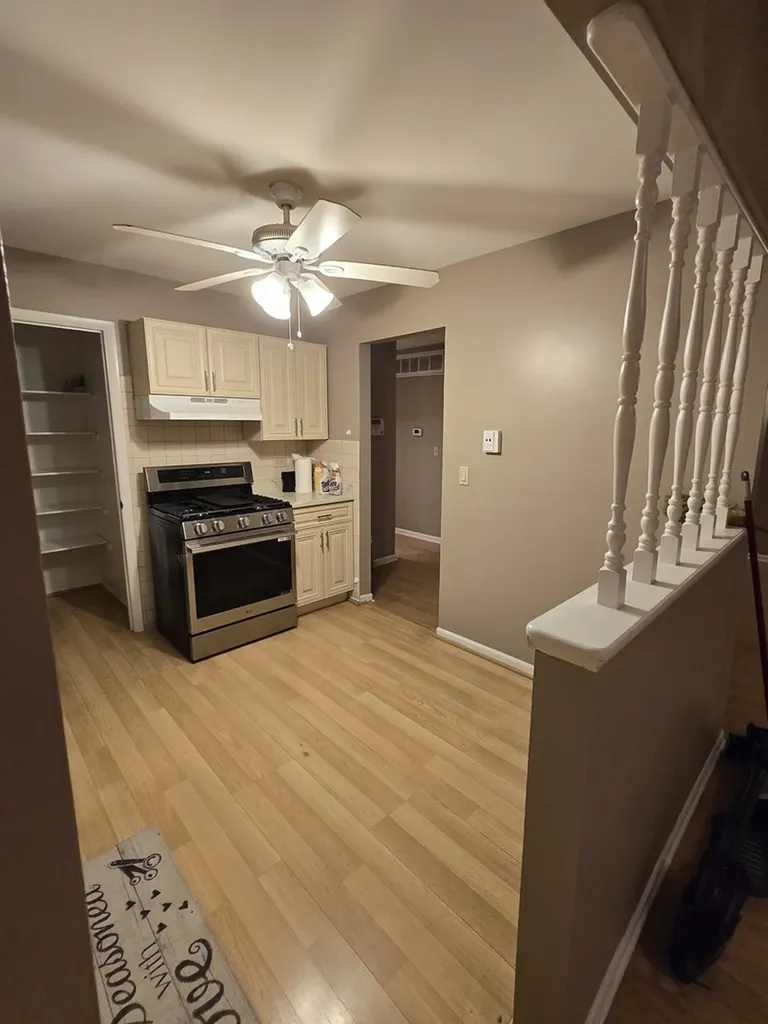 314 Silverwood Court Schaumburg IL 60193