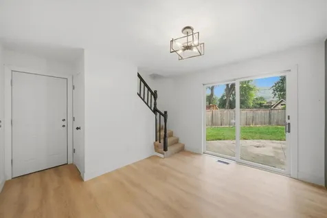 601 Sheridan Drive Wauconda IL 60084