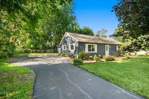 34W759 North James Drive St. Charles IL 60174