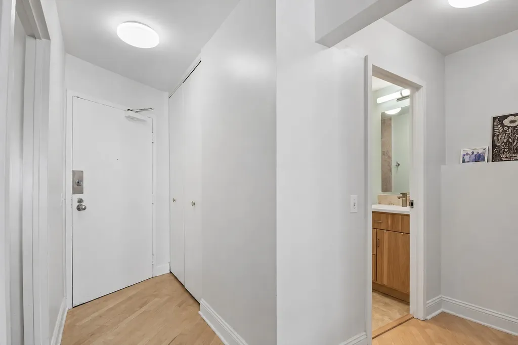 5415 North Sheridan Road Chicago IL 60640