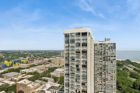 5415 North Sheridan Road Chicago IL 60640