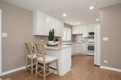 1903 West 58th Place La Grange Highlands IL 60525