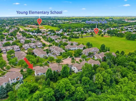 1061 Woodview Court Aurora IL 60502
