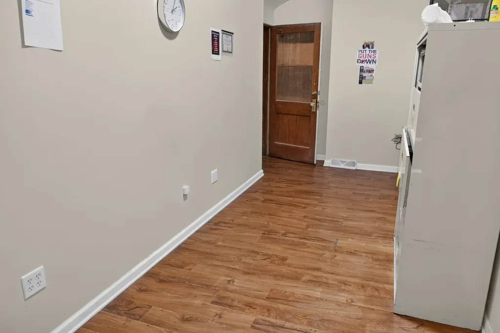 5410 West Division Street Chicago IL 60651