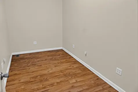 5410 West Division Street Chicago IL 60651