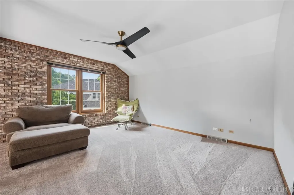 832 Wexford Court Naperville IL 60540