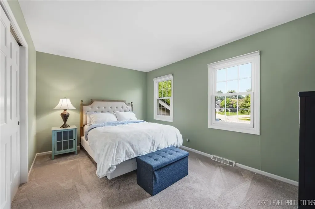 832 Wexford Court Naperville IL 60540