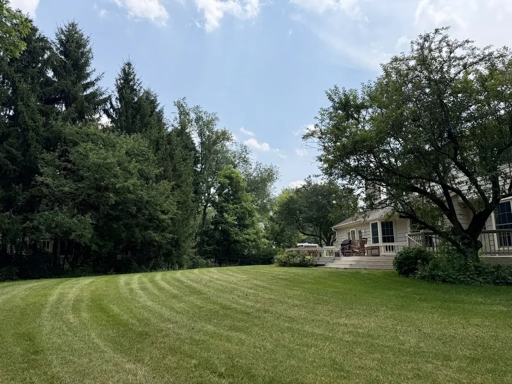 832 Wexford Court Naperville IL 60540