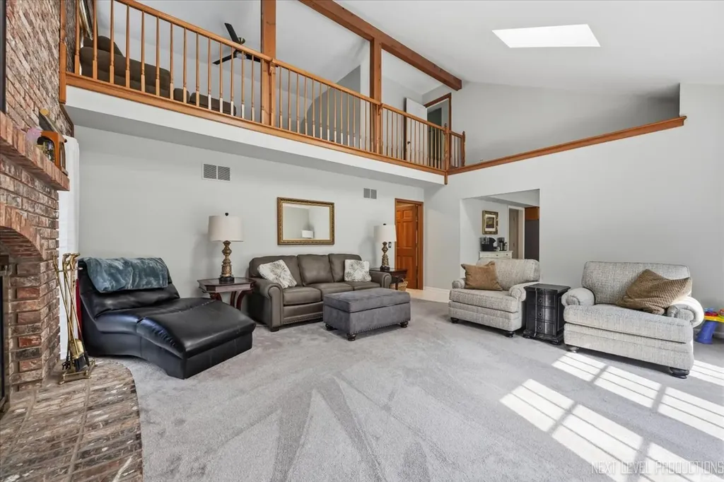 832 Wexford Court Naperville IL 60540