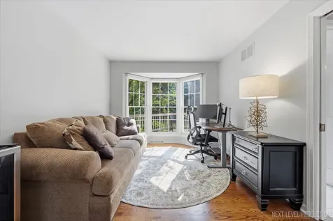 832 Wexford Court Naperville IL 60540