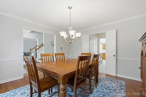 832 Wexford Court Naperville IL 60540