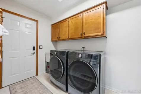 832 Wexford Court Naperville IL 60540