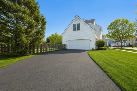 4338 New Haven Avenue Gurnee IL 60031