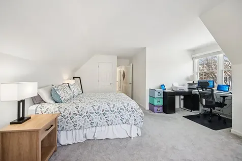 4338 New Haven Avenue Gurnee IL 60031