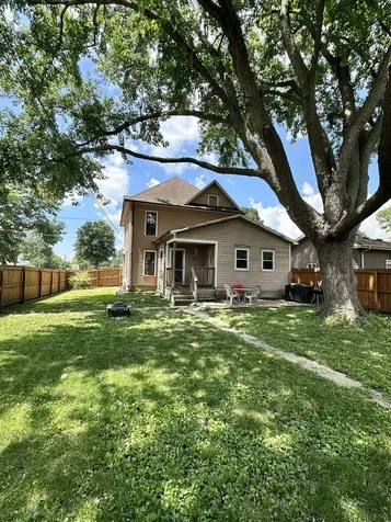1102 8TH Avenue Sterling IL 61081