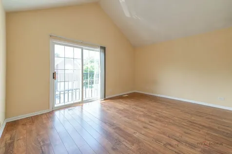 1002 Kensington Drive Northbrook IL 60062