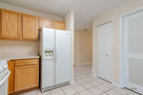 1002 Kensington Drive Northbrook IL 60062