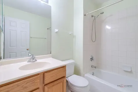 1002 Kensington Drive Northbrook IL 60062