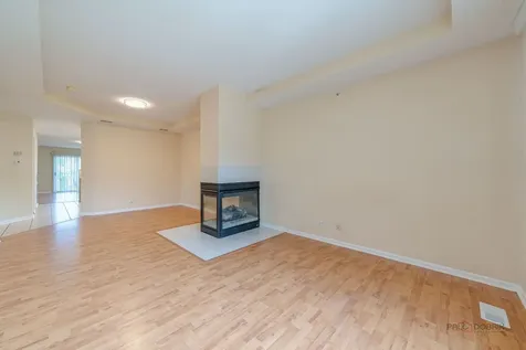 1002 Kensington Drive Northbrook IL 60062