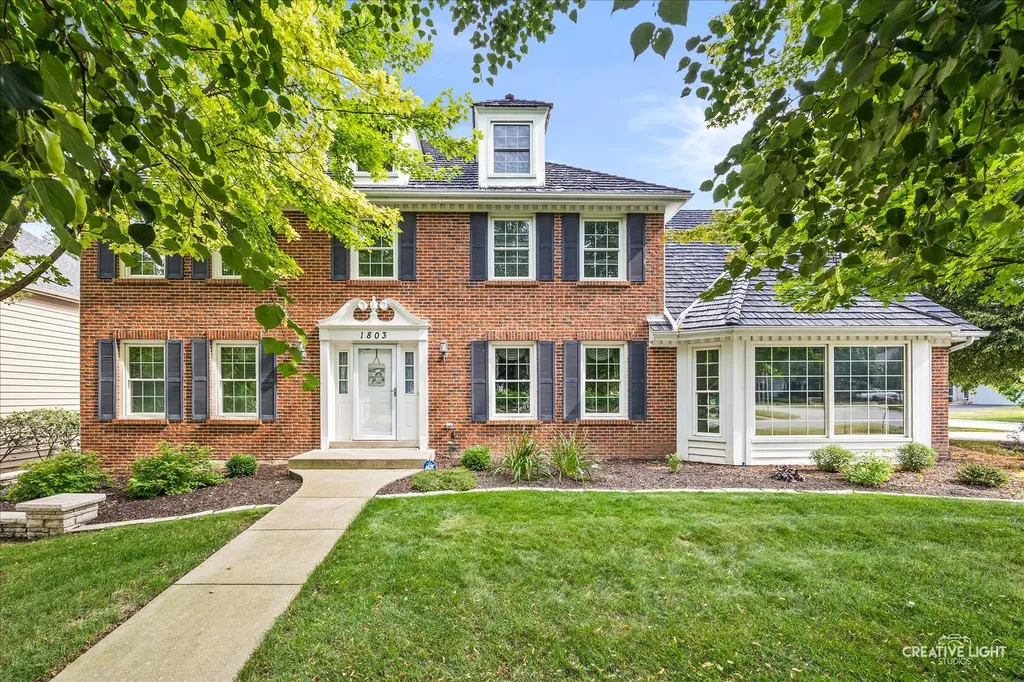 1803 River Ridge Circle Naperville IL 60565