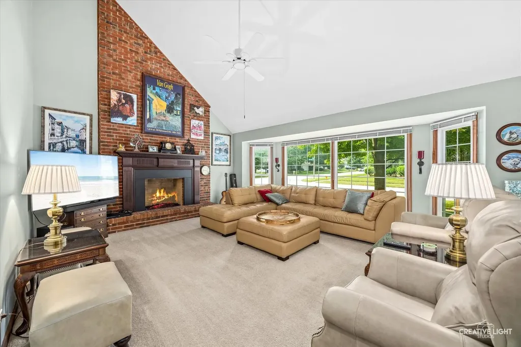 1803 River Ridge Circle Naperville IL 60565