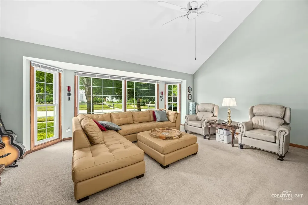 1803 River Ridge Circle Naperville IL 60565