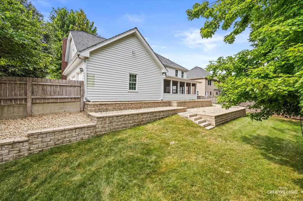 1803 River Ridge Circle Naperville IL 60565