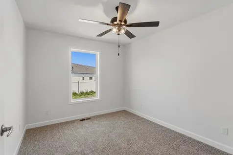 606 Patterson Drive Fisher IL 61843
