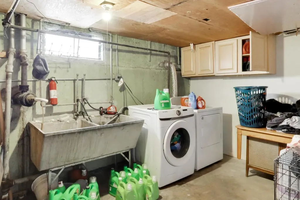 6018 North Campbell Avenue Chicago IL 60659