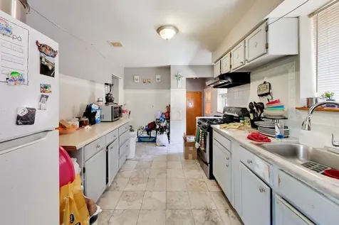 6018 North Campbell Avenue Chicago IL 60659