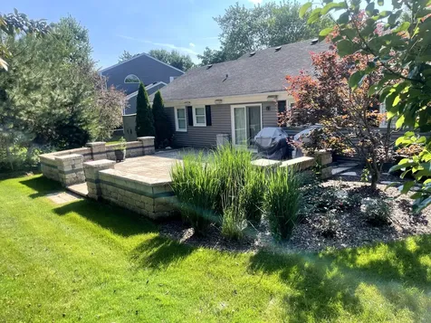1233 Allison Lane Schaumburg IL 60194