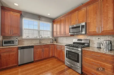 8808 Concord Lane Justice IL 60458