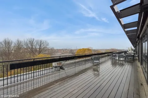 1069 West 14th Place Chicago IL 60608