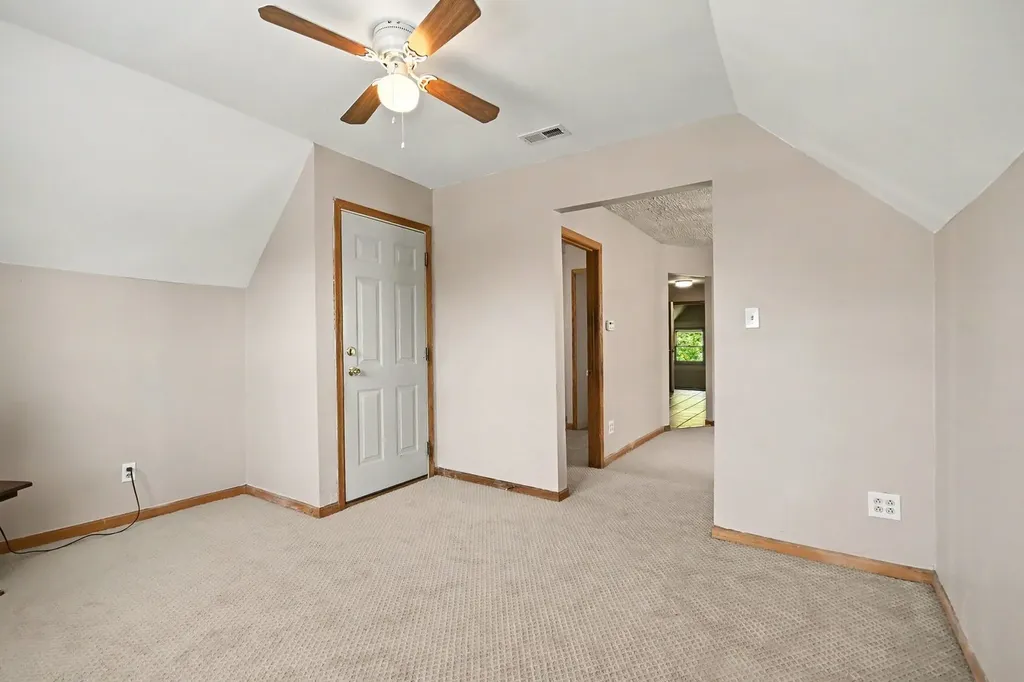 6621 South Oakley Avenue Chicago IL 60636