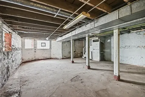 6621 South Oakley Avenue Chicago IL 60636