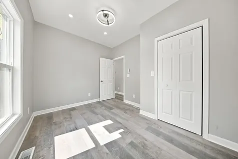 1005 1/2 Little Lundy Street Streator IL 61364