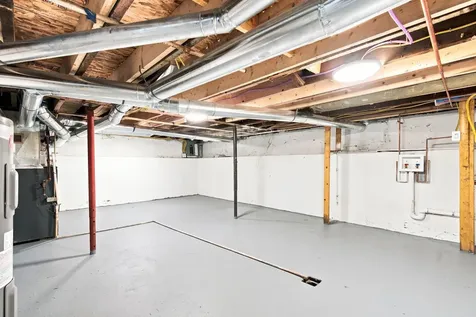 1005 1/2 Little Lundy Street Streator IL 61364