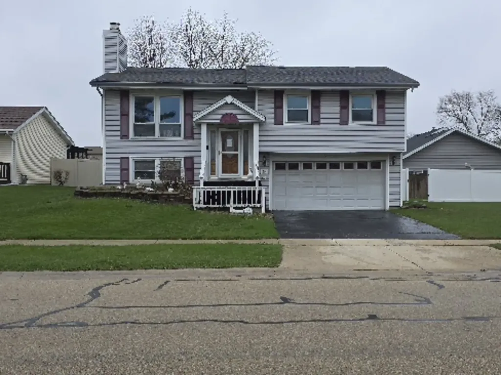 54 Abbeywood Drive Romeoville IL 60446