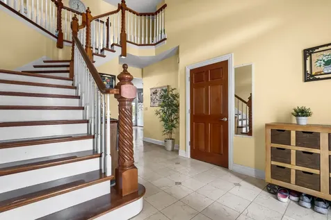 10981 Pioneer Trail Frankfort IL 60423