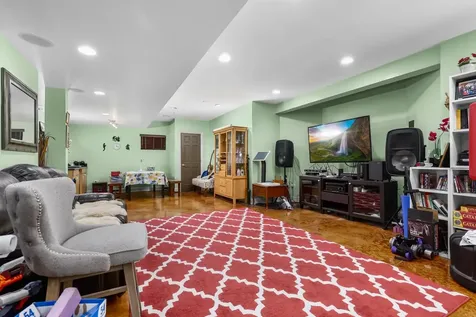 10981 Pioneer Trail Frankfort IL 60423