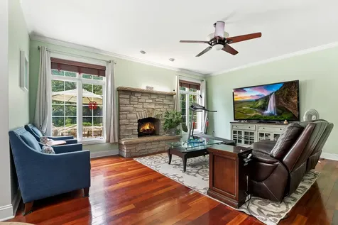 10981 Pioneer Trail Frankfort IL 60423