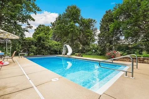 10981 Pioneer Trail Frankfort IL 60423