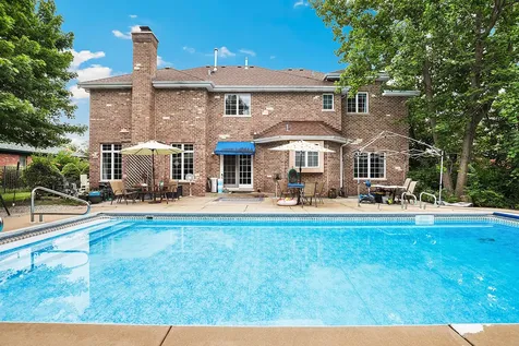 10981 Pioneer Trail Frankfort IL 60423