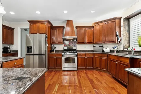 10981 Pioneer Trail Frankfort IL 60423