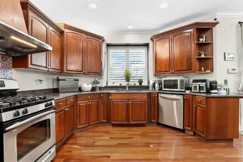 10981 Pioneer Trail Frankfort IL 60423