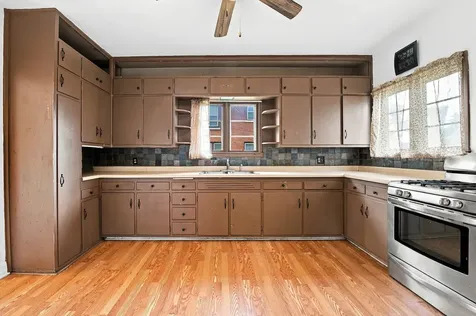 706 Campbell Street Joliet IL 60435