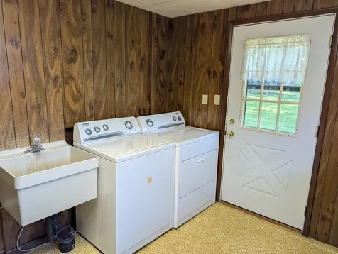 64 South Bunker Hill Road German Valley IL 61039