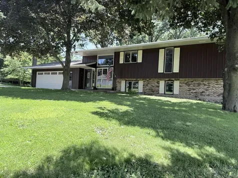 64 South Bunker Hill Road German Valley IL 61039