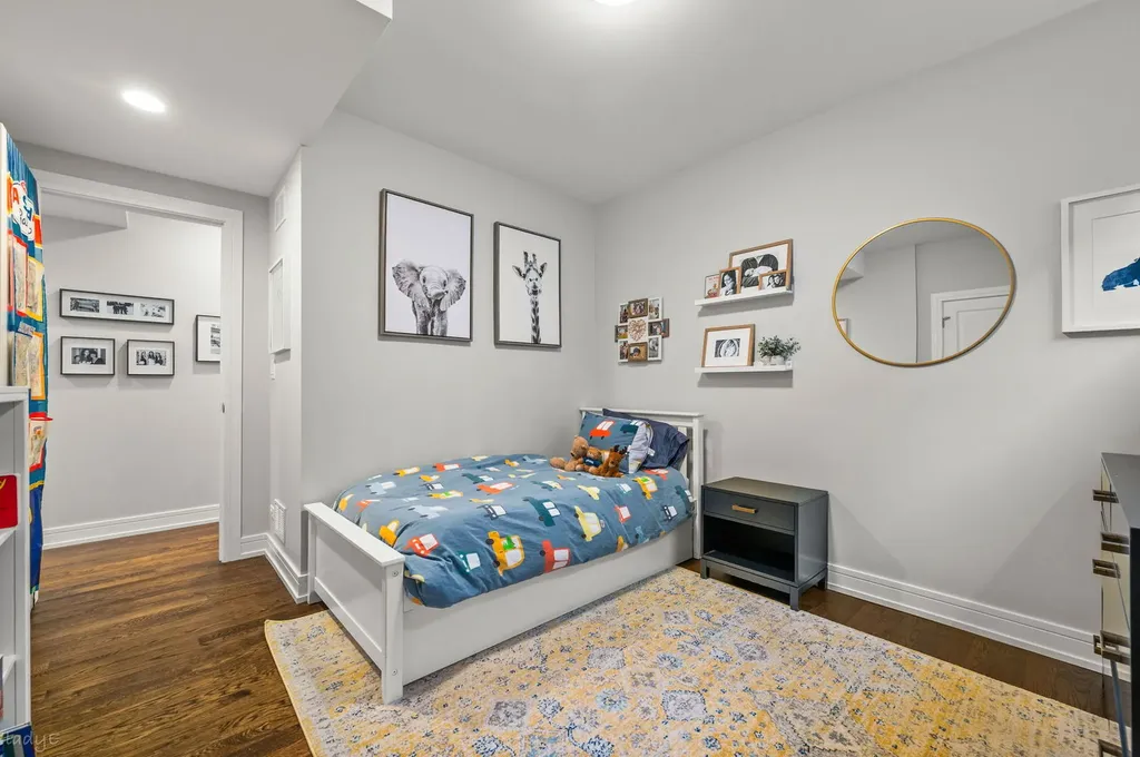 1523 North Fairfield Avenue Chicago IL 60622
