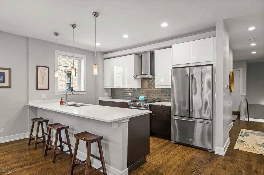 1523 North Fairfield Avenue Chicago IL 60622